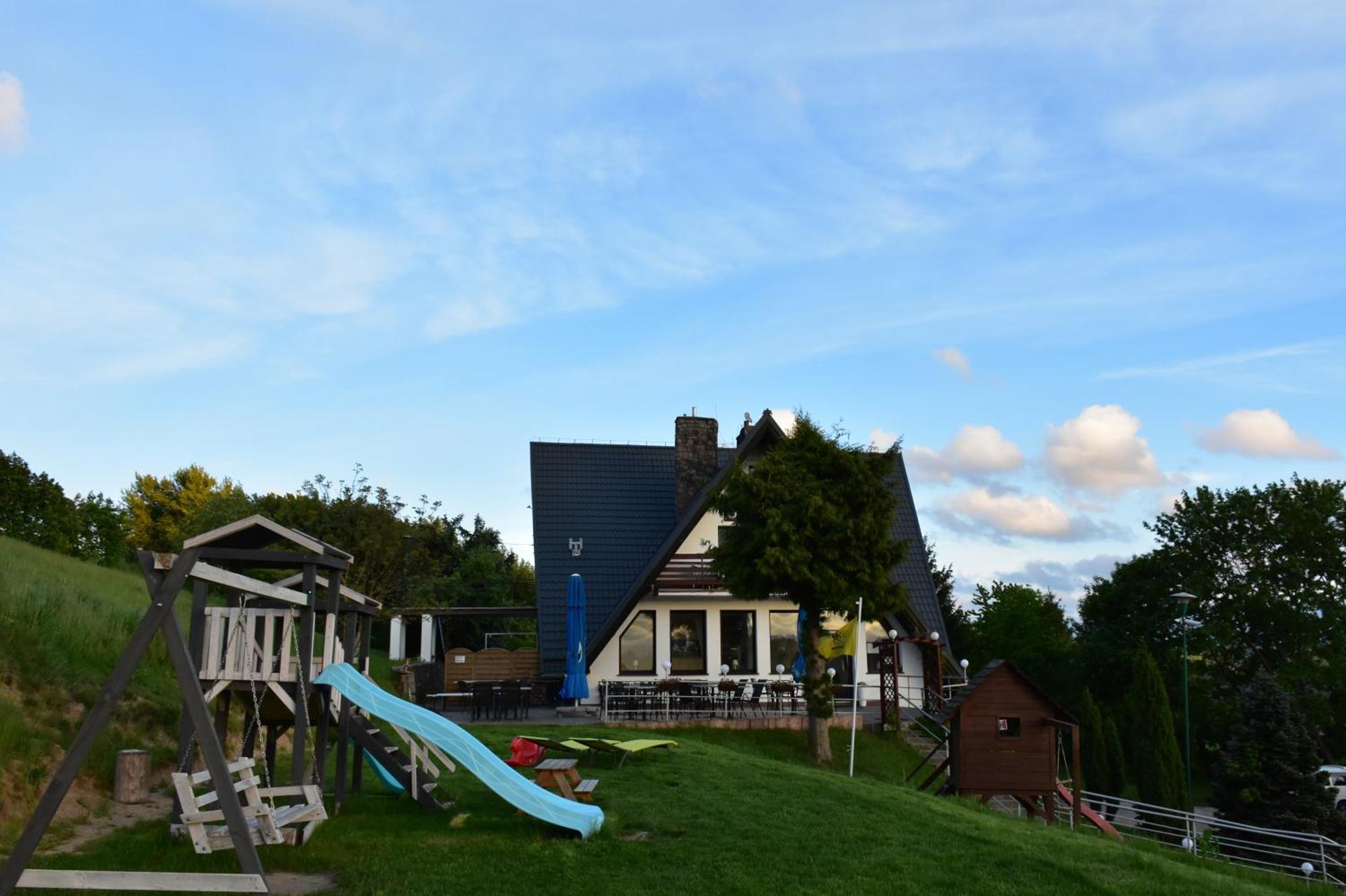 Modra Sobotka Hotel Reboszewo Bagian luar foto